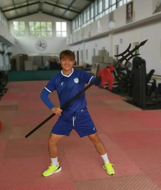 汪嵩再掀足坛波澜,小将汪嵩连续22个赛季进球