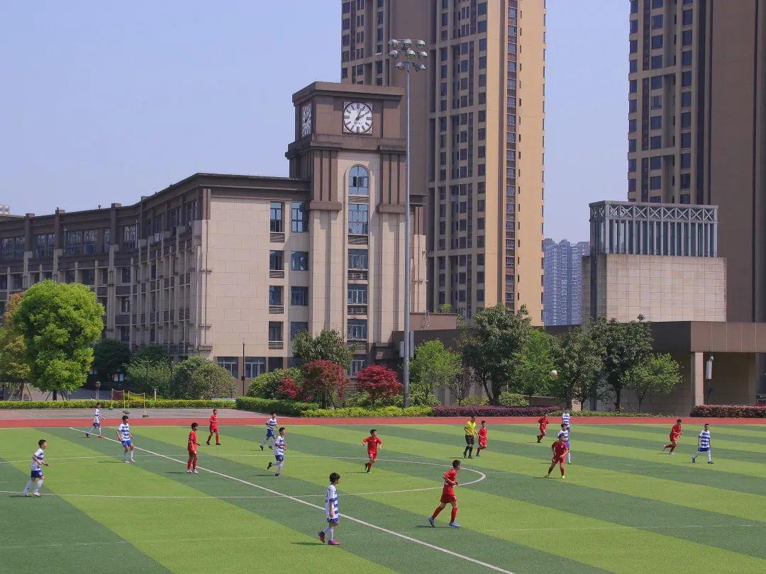 重庆首个青少年足球联赛,从娃娃抓起从小培养