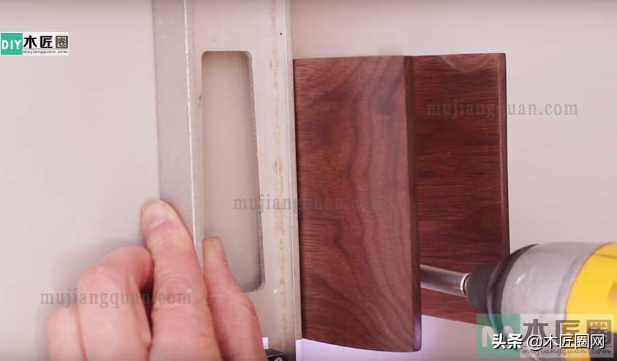 吉他架挂墙怎么做,自制吉他挂壁架尺寸