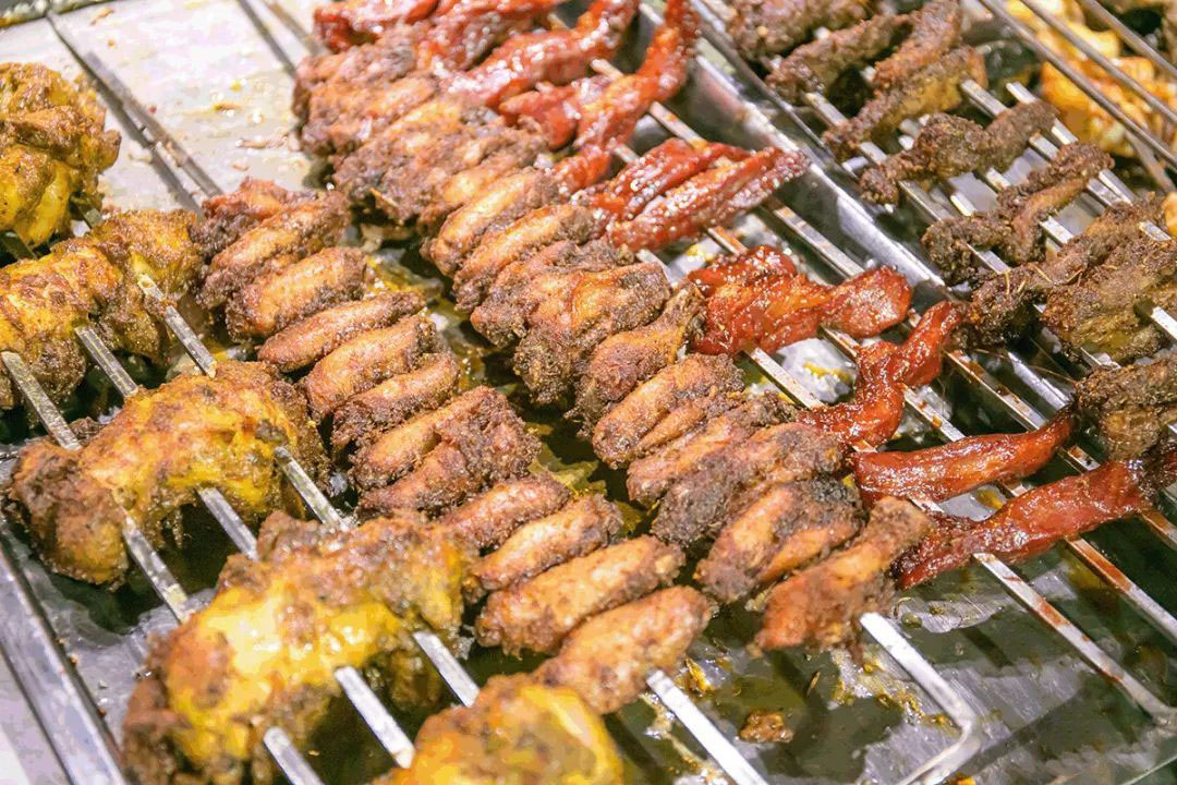 吃自助烤肉吃了60个虾,吃烤肉自助一次多少钱