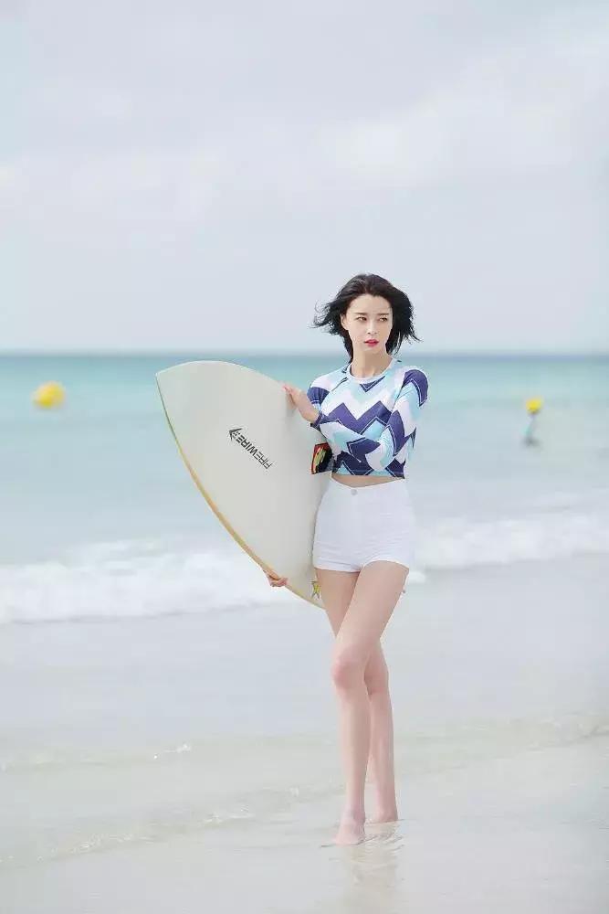 她被称为“女团性感标杆”,你评评理