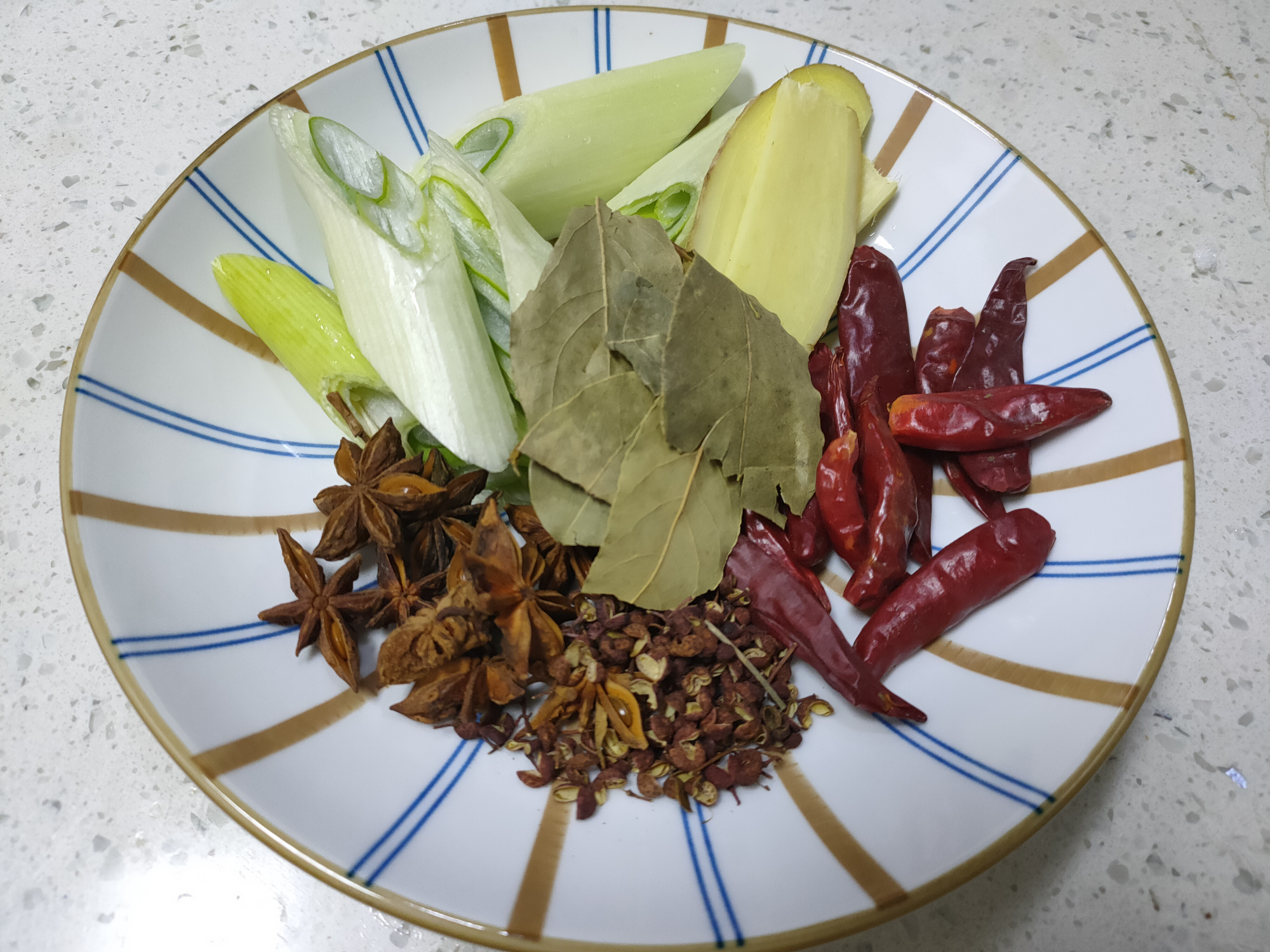 卤鸡腿最正宗的做法不让鸡腿烂,生鸡腿卤鸡腿家常做法适合小孩吃