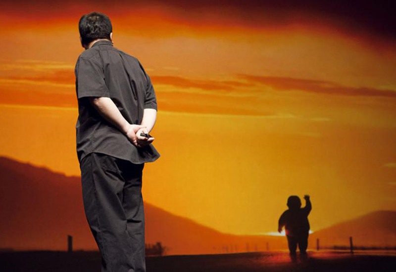 从欠债6亿的失信人员到直播带货一哥，罗永浩1年还债4亿的真相