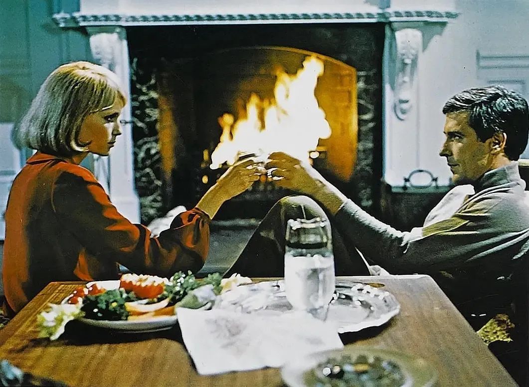 惊悚恐怖片推荐,恐怖电影推荐血腥起源