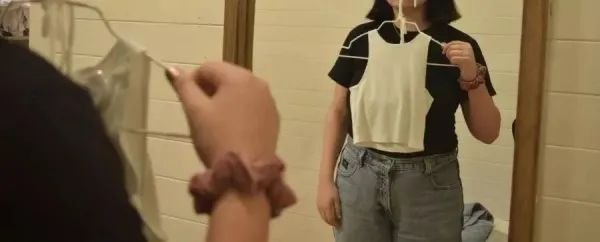 优衣库试衣间事件始末,优衣库试衣间再爆丑闻看法