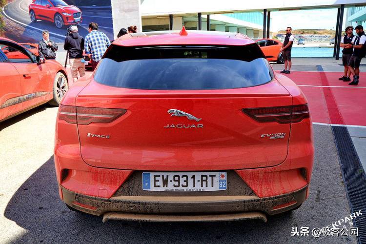 电动捷豹I-PACE即将交付，这可能是极客公园送出的最贵极客专享价