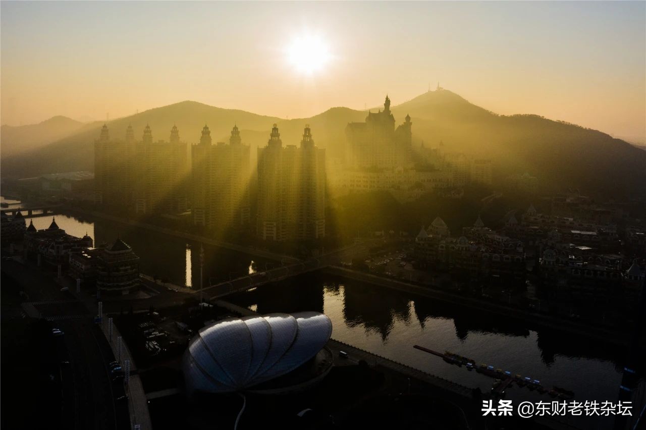 大连星海广场喷泉夜景航拍超清,航拍大连星海广场高清视频