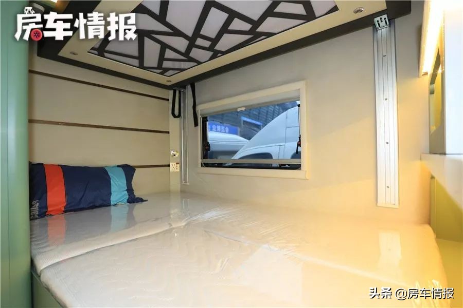 升降大床房车,可升降空间房车