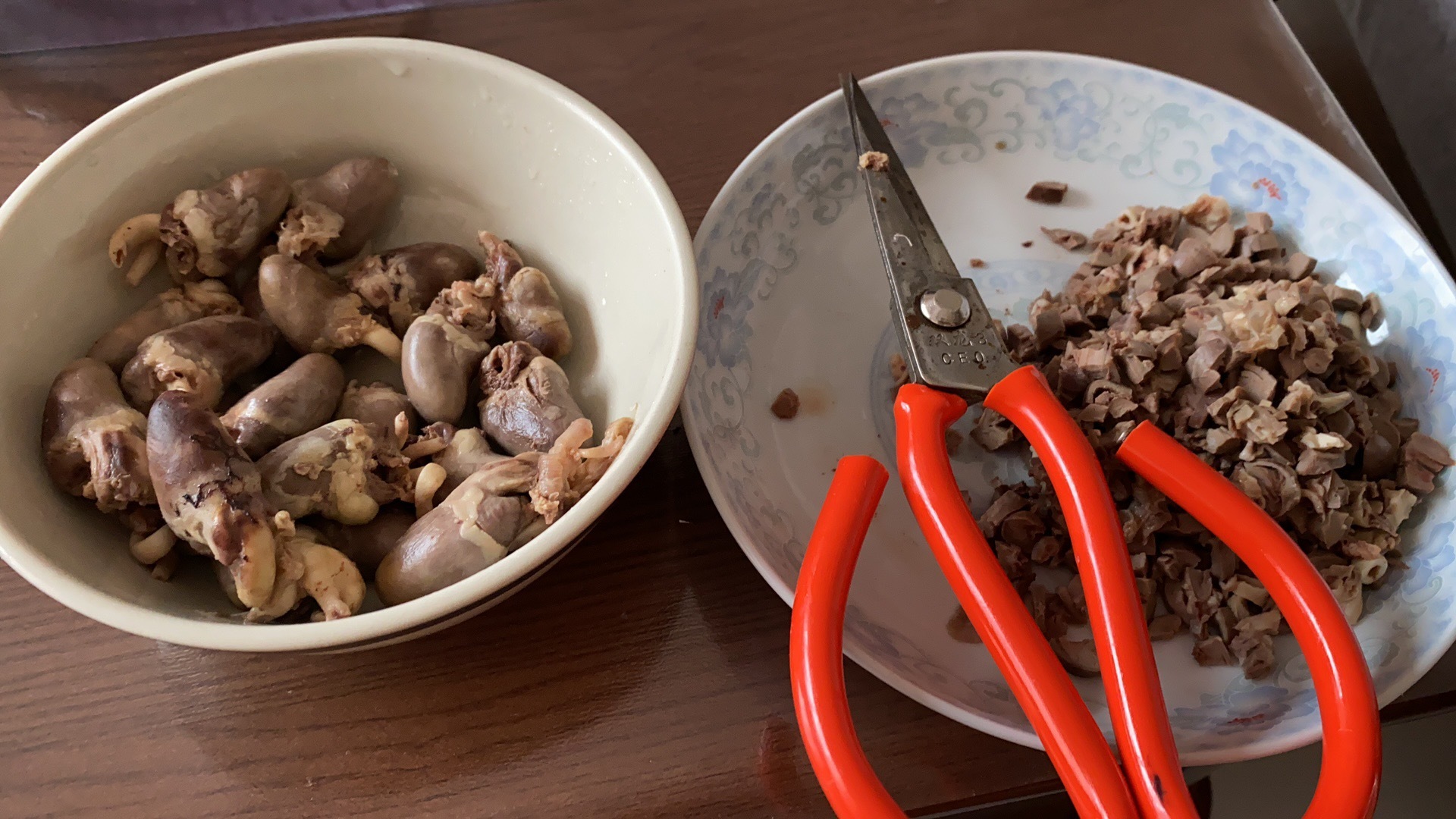 全职妈妈10万零花钱,全职妈妈5年零收入