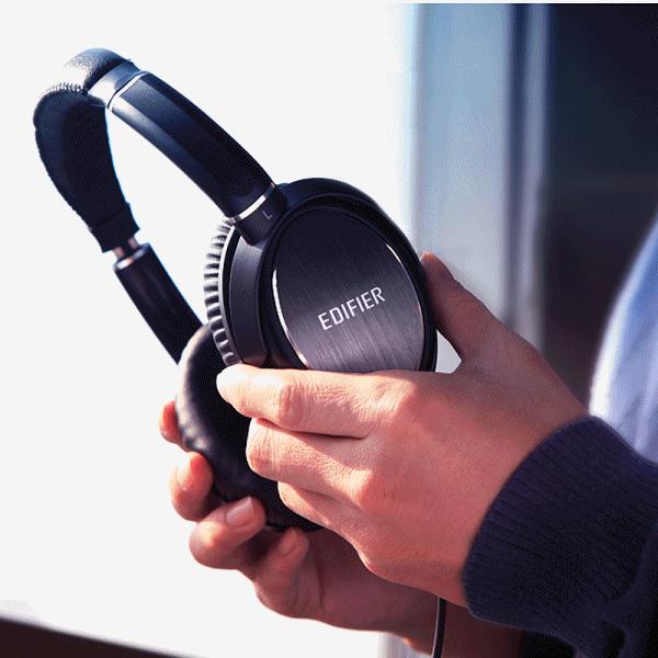 300元左右蓝牙耳机漫步者,漫步者高性价比半入耳式耳机推荐