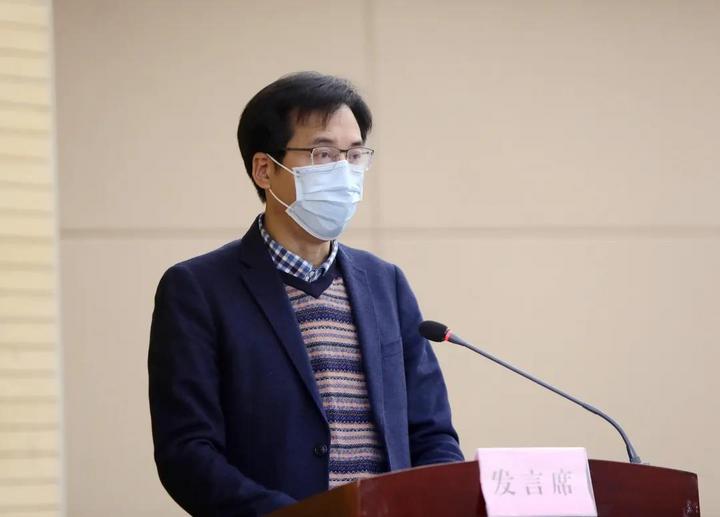 如何实现工业振兴的建议,推动我县工业转型升级的建议