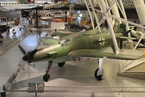 第三帝国黑科技，史上最快螺旋桨战机，外形奇特的Do335