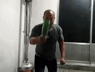 有麒麟臂的女朋友,拥有一个麒麟臂