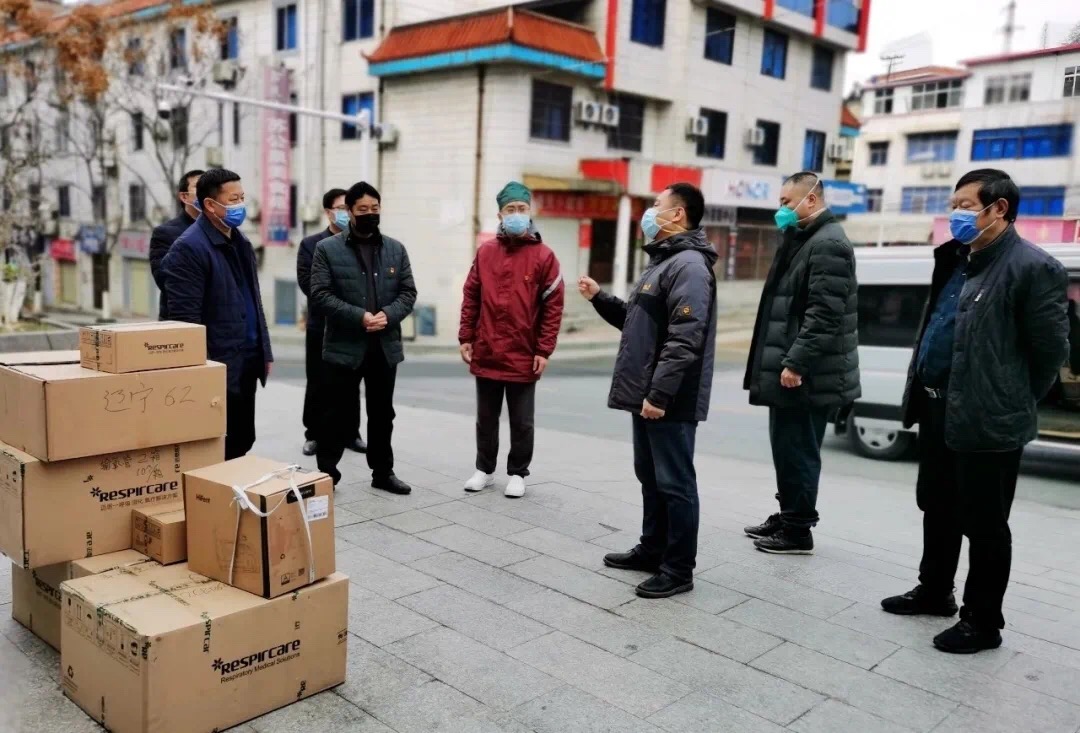 带不走的是岁月留不下的是青春,带不走的是回忆留下来的是美好