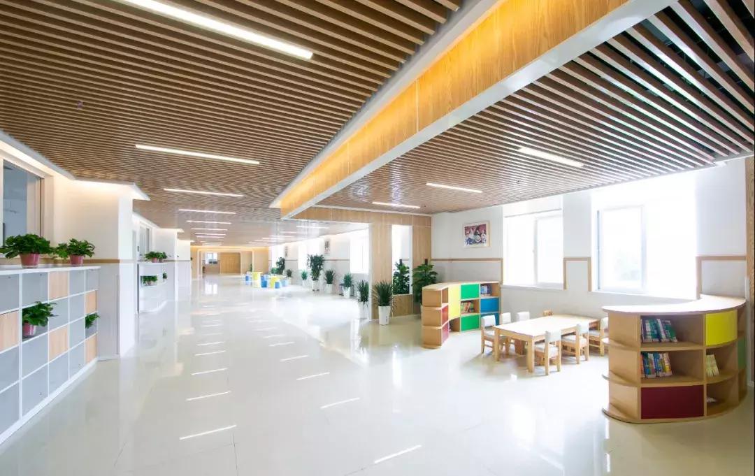 好奇！西安曲江这个“商铺”华丽变身名校！究竟长啥样呢？