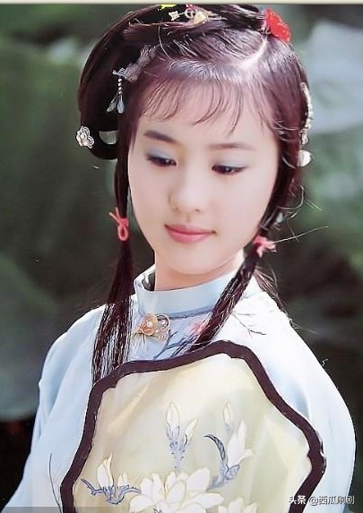 平儿软语救贾琏,平儿红楼梦精彩视频