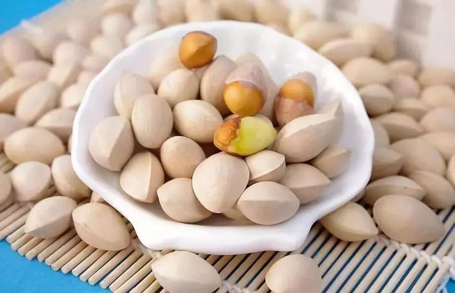 秋季干燥口干容易咳嗽,口干舌燥干燥咳嗽什么原因