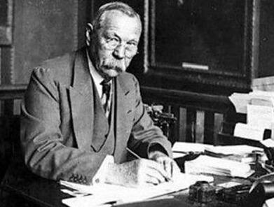 只有他，才能彻底干掉福尔摩斯