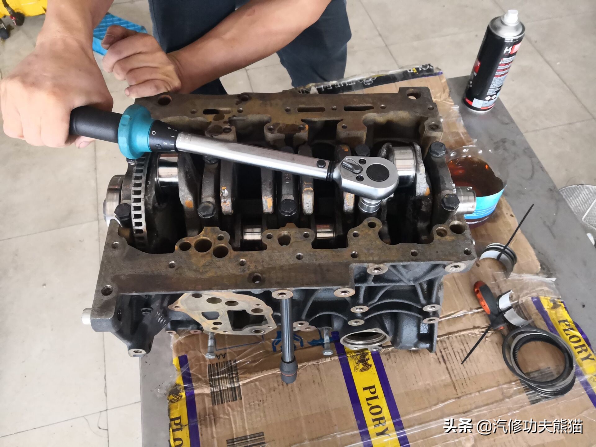 10年奥迪a6l2.0t烧机油怎么解决,10年奥迪a6l2.0t烧机油维修