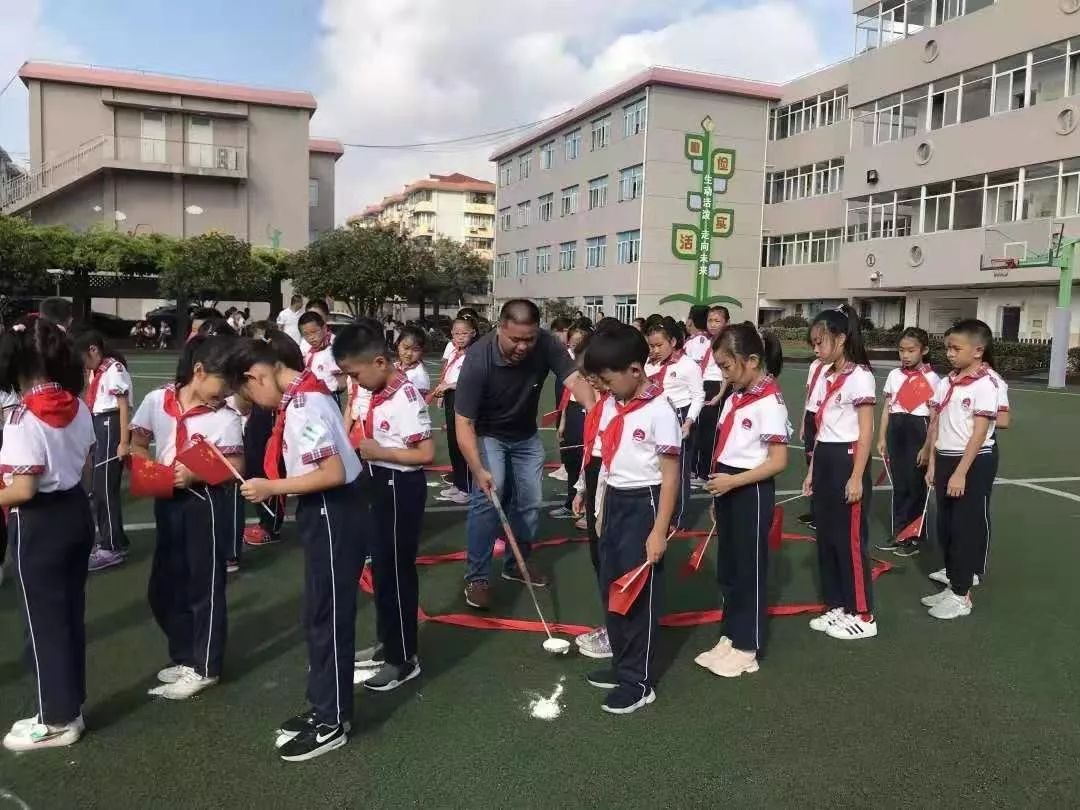 教育部点赞优秀学校名单,教育局表扬学校通报