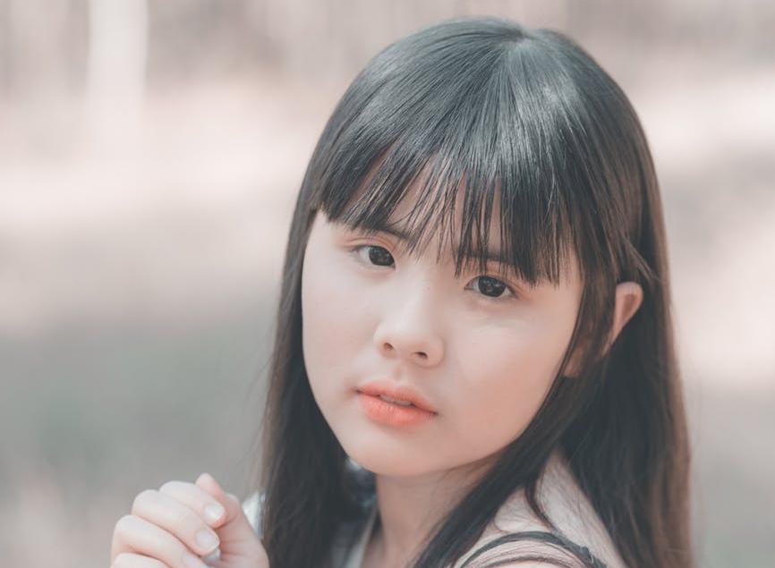 “婚纱结婚就穿一次，我们租吧”“你怎么这么小气，不买就退婚”