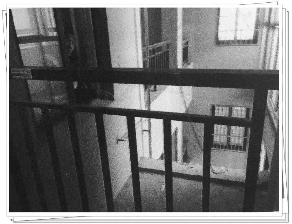 15岁少年强奸7岁女童后推下25楼，其父：孩子我不管！