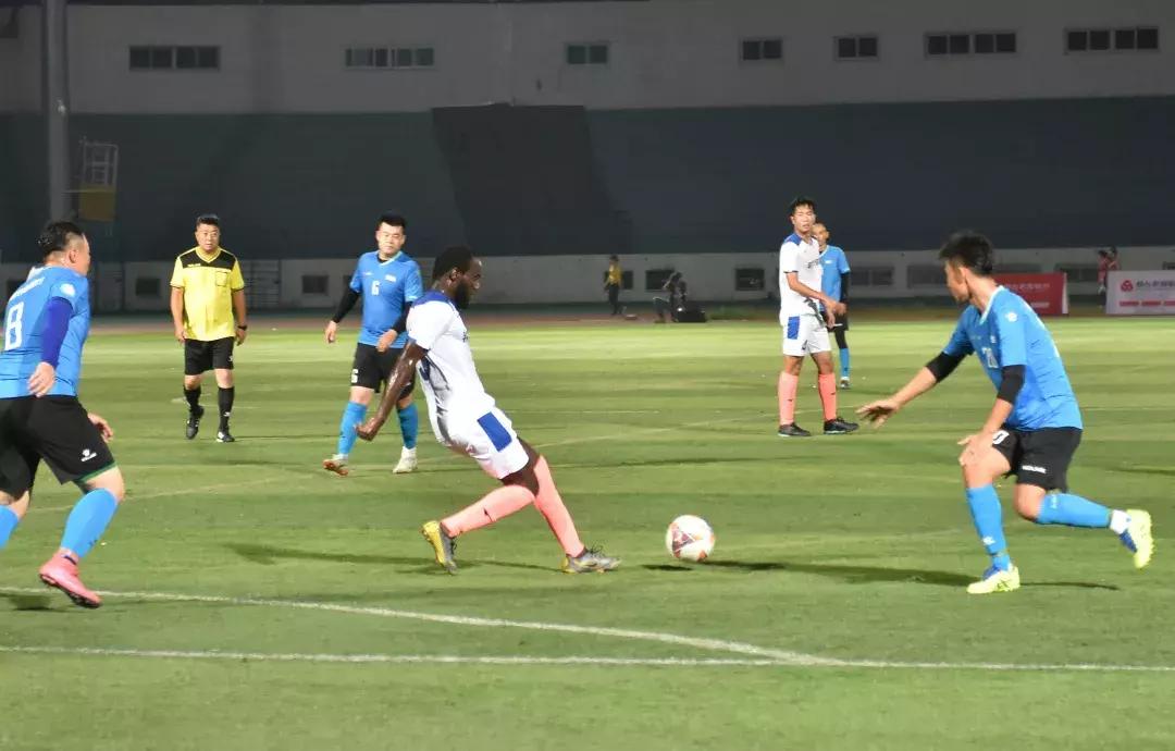 烟台农商银行演出,烟台足协杯线下观赛