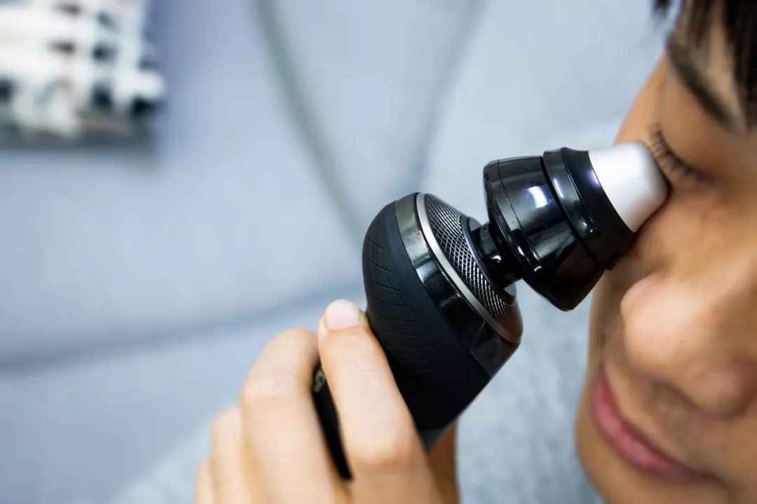 荷兰进口飞利浦剃须刀s9000价格,飞利浦S9000舒仕系列电动剃须刀