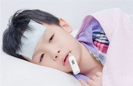 孩子上火感冒,孩子感冒我也跟着上火了怎么办