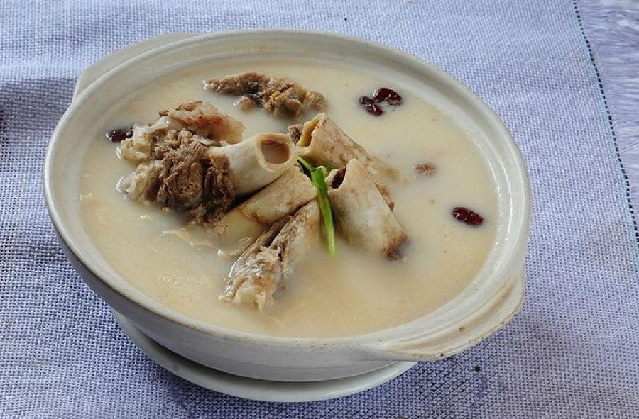 热门大骨汤的家常做法,大骨汤的做法大全集播放