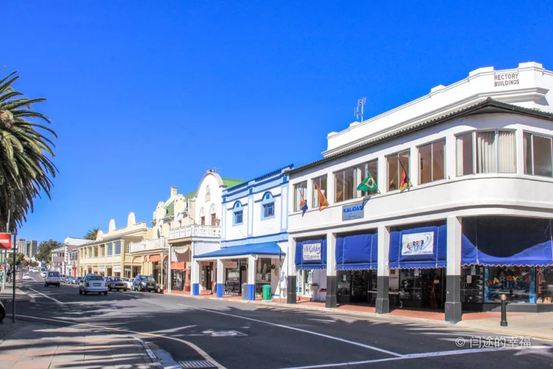 一位英国军舰上的香港水手讲述的经历