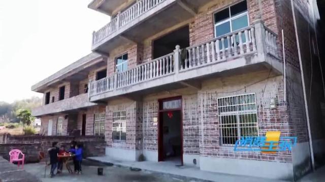 高铁春运回家过年,高铁加速回家的路上