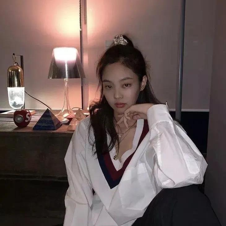 今年流行什么风格的头饰,比较流行百搭的头饰