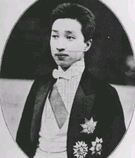 民国第一败家子一夜赌输100套房产,民国第一败家子完整版