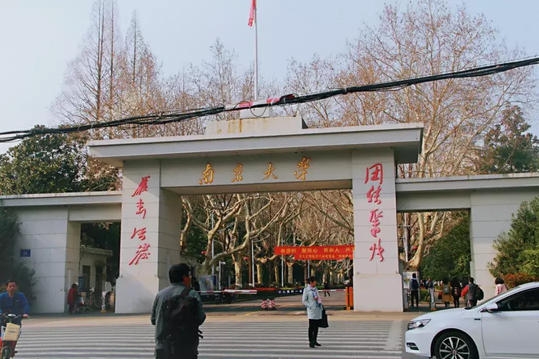 每一座城市都有一个鼓楼,每一个古城都会有鼓楼