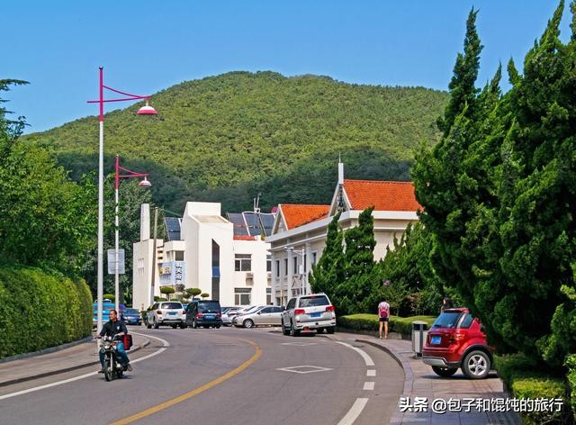 在威海菊花顶社区吃食堂进古陌岭运动健康公园宜居好环境
