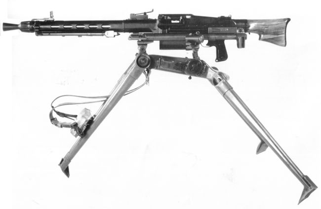 mg42机枪翻新,mg52机枪对比mg42的区别