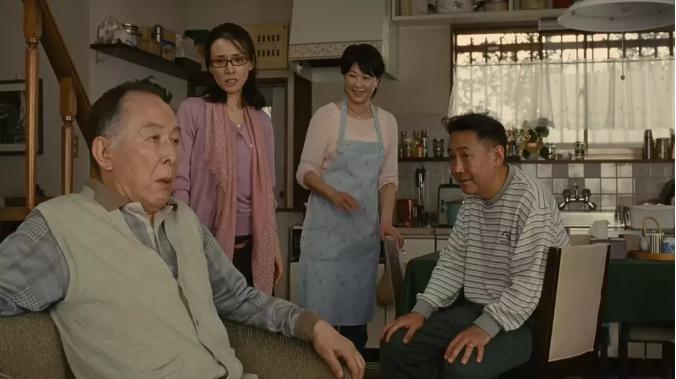 豆瓣8.1，很棒的家庭伦理剧，如何看待老夫妻相伴50年婚姻之痒？