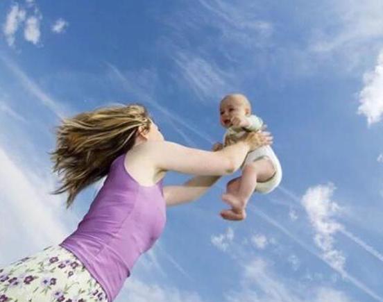 婴儿耳朵有个肉球什么时候能去掉,宝宝耳朵长小肉球要几岁动手术