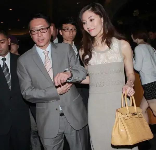 李嘉欣当年到底有多美,李嘉欣年轻时到底有多美