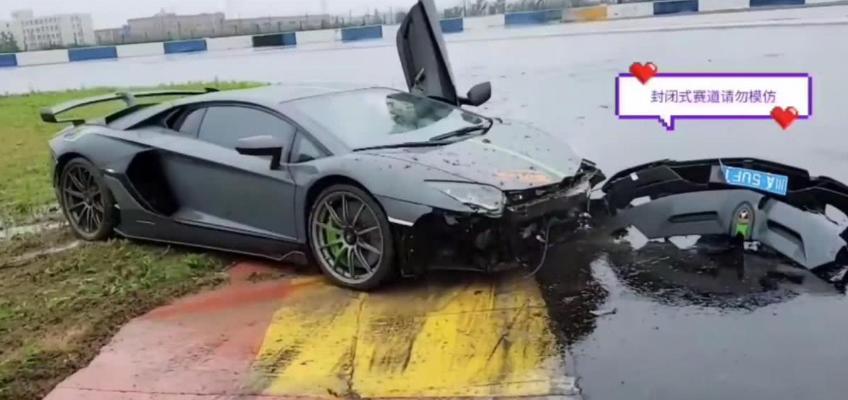 *牙虎**才是土豪最多的地方？主播一星期玩坏两辆跑车：这都是小事