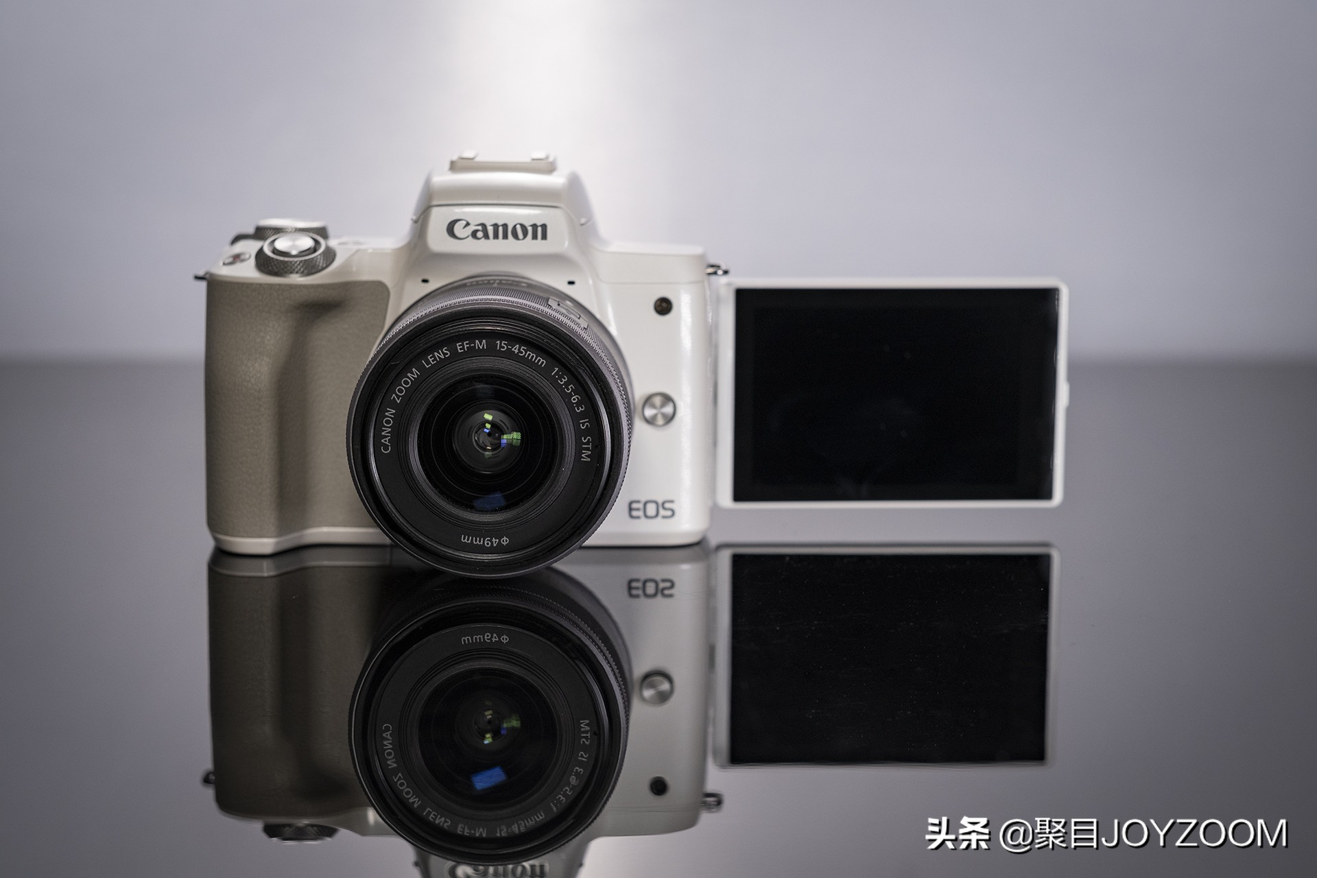 介绍一款aps-c画幅单反相机,新手值得买apsc画幅的相机吗