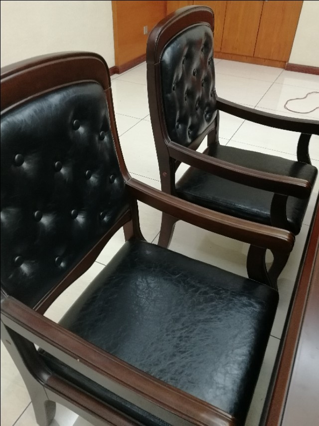 办公室皮沙发皮破了怎么办,皮办公椅掉皮怎么办