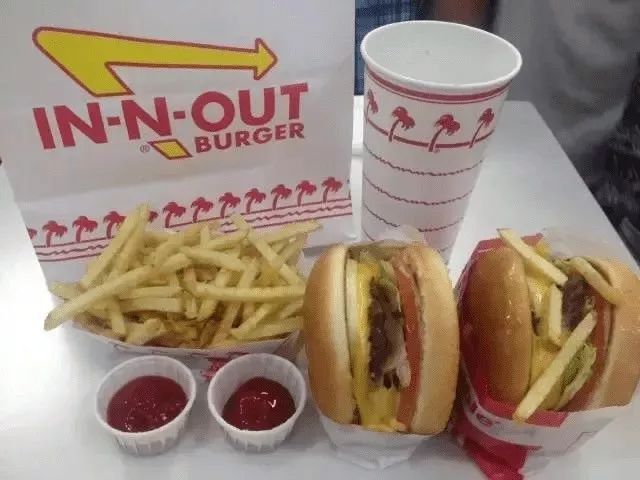 麦当劳汉堡为什么卖这么好,碾压国外品牌的中国品牌汉堡