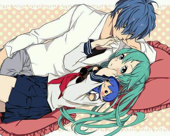 初音与葱包的关系,葱音和初音都是一个人吗