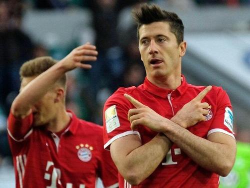 足坛排名巴乔,足坛巨星排行贝肯鲍尔