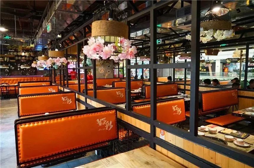 老板疯了五元一桌子菜,老板疯了系列零食