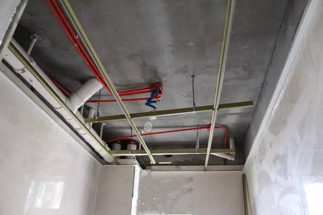 厨卫铝板吊顶如何选,卫生间吊顶铝扣板厚度多少合适