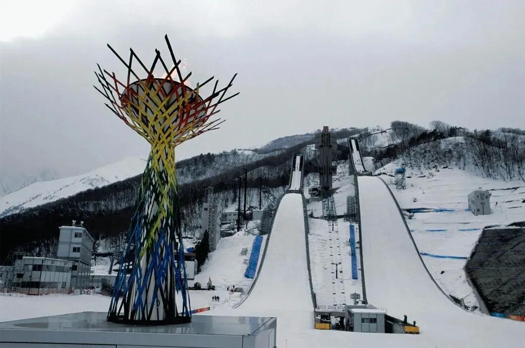 哪一年中国冬奥会会徽亮相,历届冬奥会冬残奥会会徽