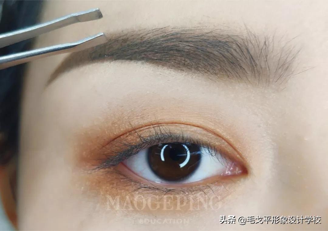 化妆的正确步骤千万别错了,化妆顺序你知道吗新手看过来